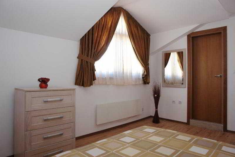 Aparthotel Winslow Highland Bansko Exterior photo